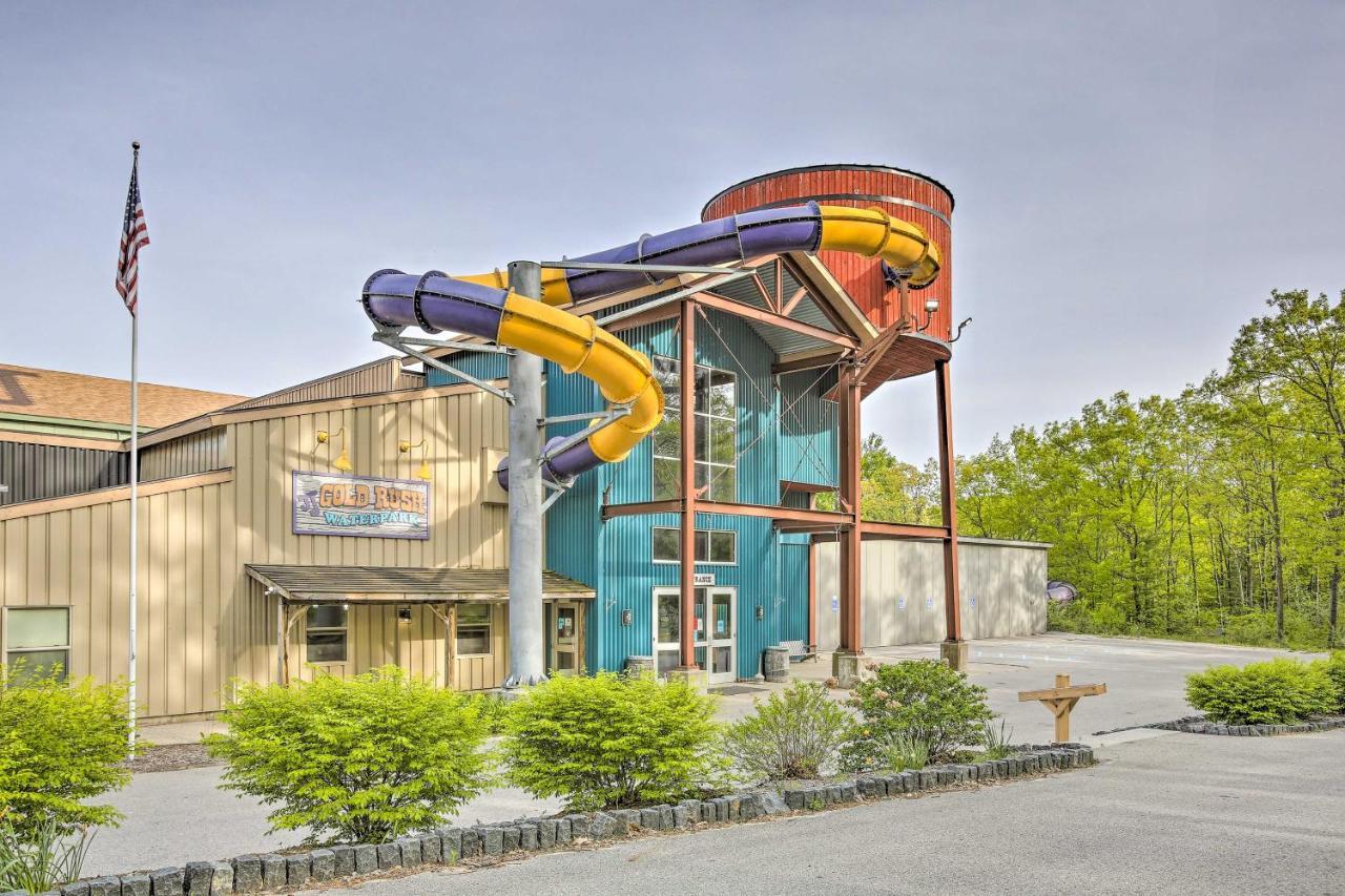 Resort Cabin With Fire Pit Golf, Hike And Play! Rothbury ภายนอก รูปภาพ
